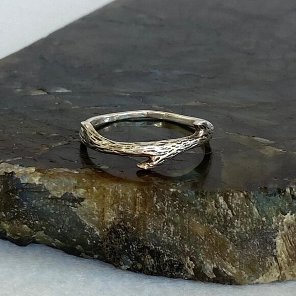 Sterling Silver 925 Dainty Minimalist Figural Branch Coral Band Ring Sz 5.5 - Picture 4 of 15